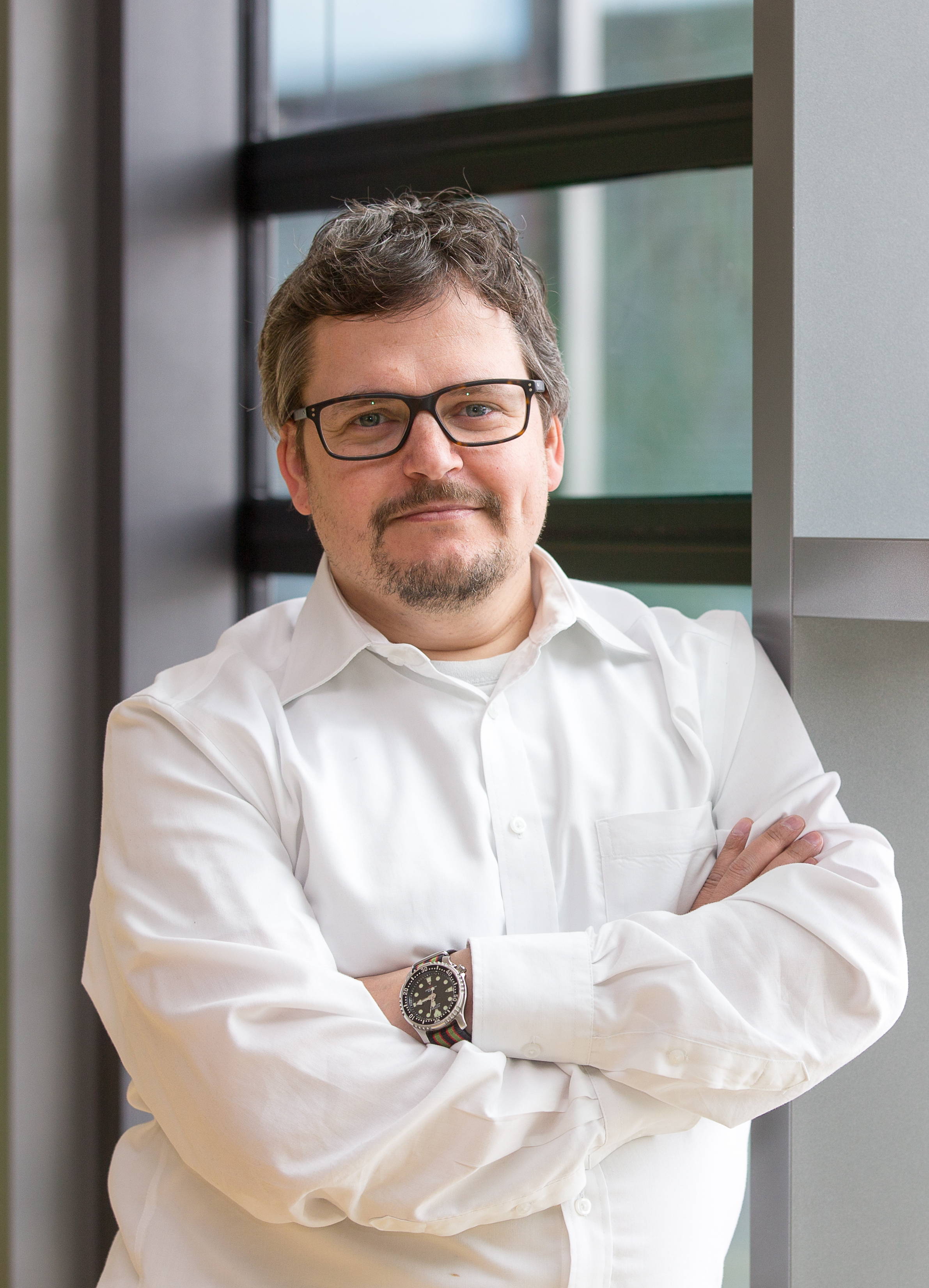 Florian Holzmann - Chef de produit Alimentations et systèmes tampons Florian Holzmann - Chef de produit Alimentations et systèmes tampons